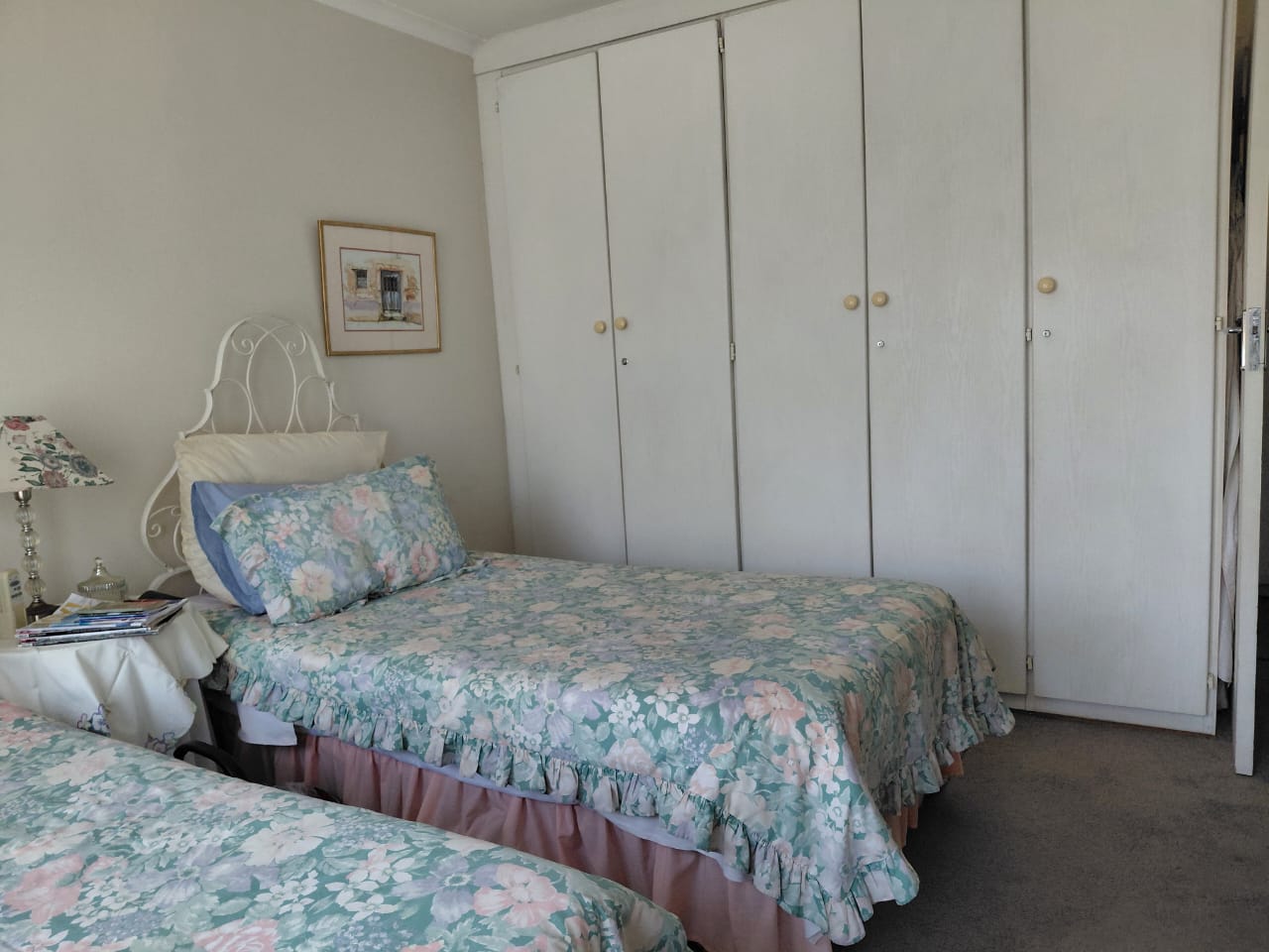 Three Rivers – Bataleur 4 : Stunning two bedroom retirement unit for sale