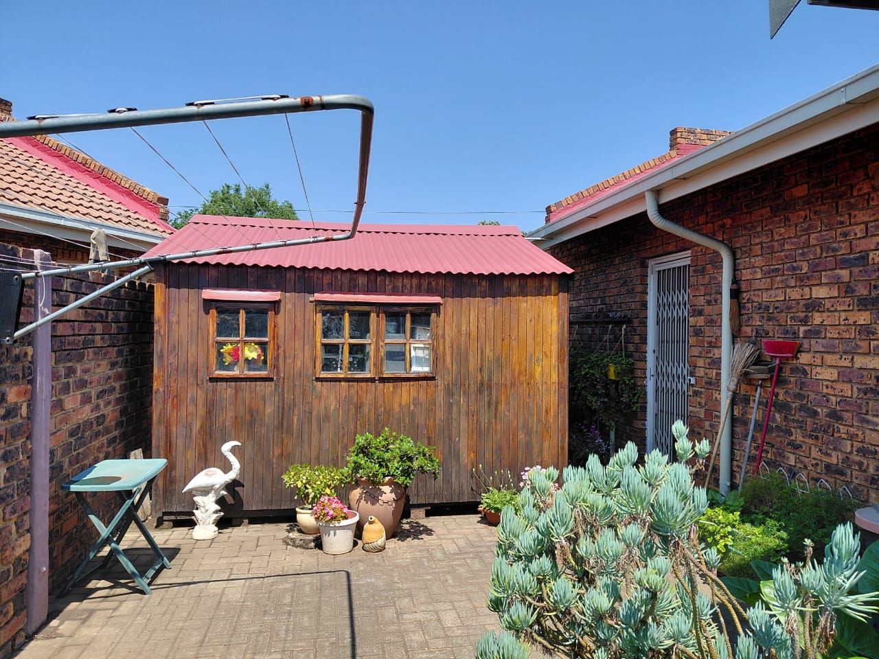 Three Rivers – Bataleur 4 : Stunning two bedroom retirement unit for sale