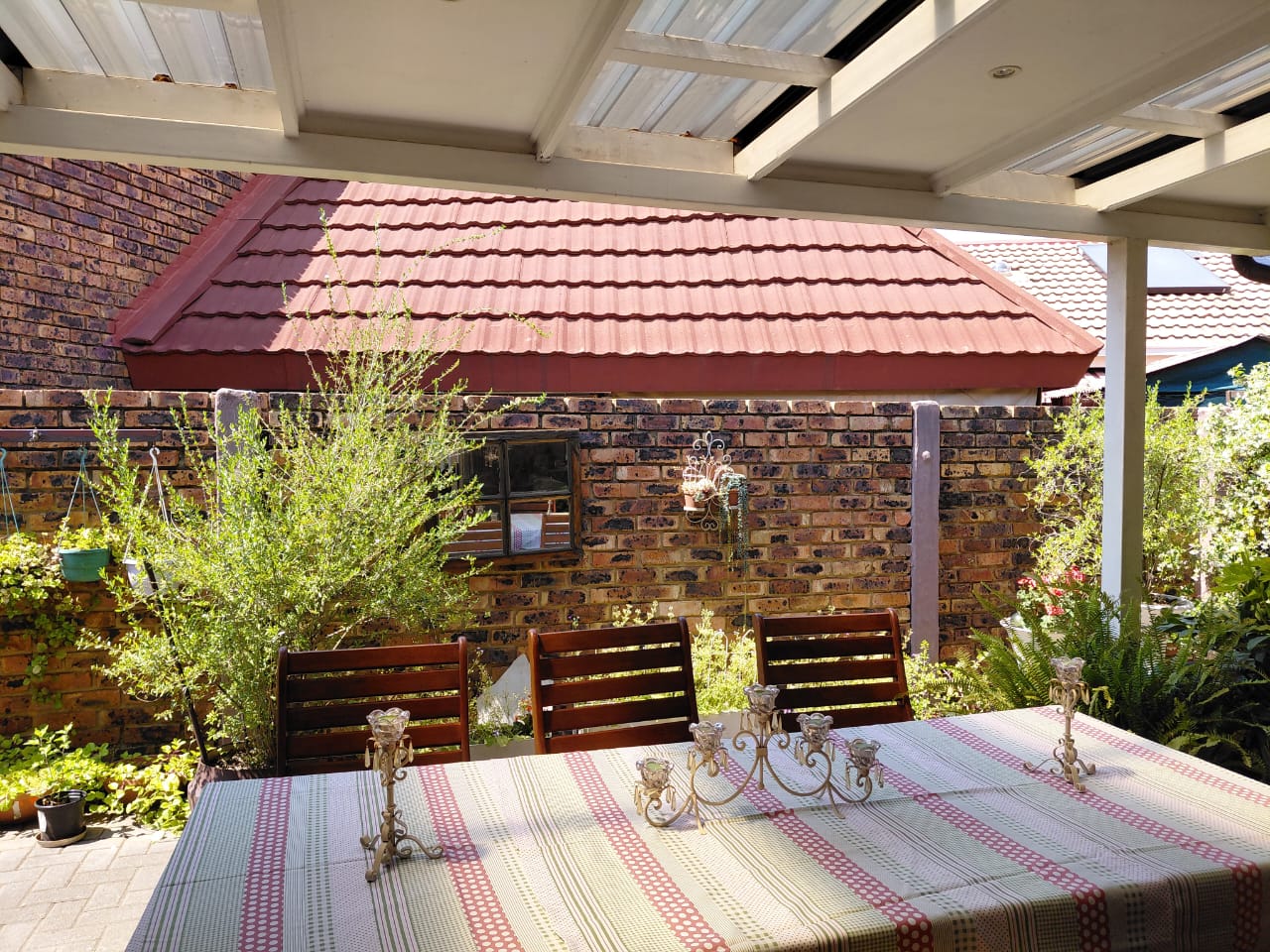 Three Rivers – Bataleur 4 : Stunning two bedroom retirement unit for sale