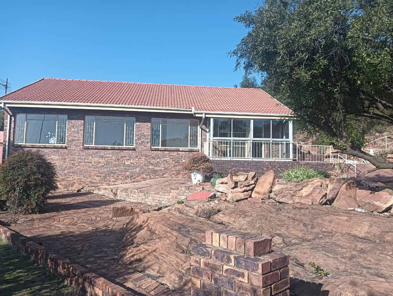 Unit H05: Stunning 3 Bedroom Retirement Unit For Sale inside Advent Haven Retirement Village.