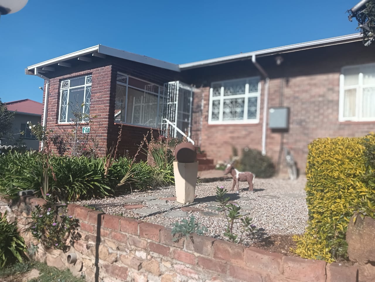 Unit F08: Beautiful 1 Bedroom retirement unit for sale in Advent Haven Retirement Village.