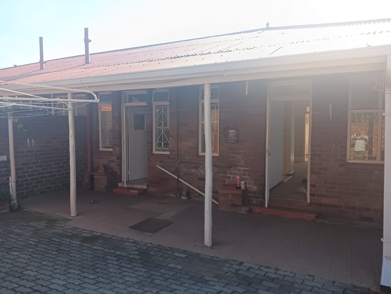 Unit F08: Beautiful 1 Bedroom retirement unit for sale in Advent Haven Retirement Village.