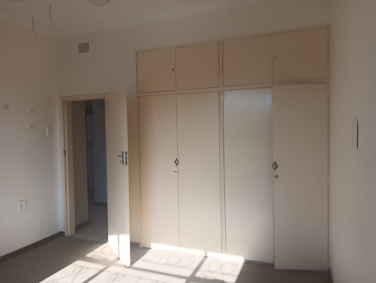 Unit F08: Beautiful 1 Bedroom retirement unit for sale in Advent Haven Retirement Village.
