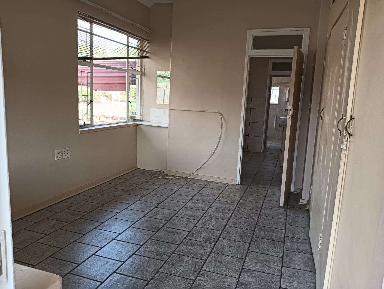 3 Unit Edmed A : Stunning 2 Bedroom Retirement Unit To Rent inside Advent Haven Retirement Village.