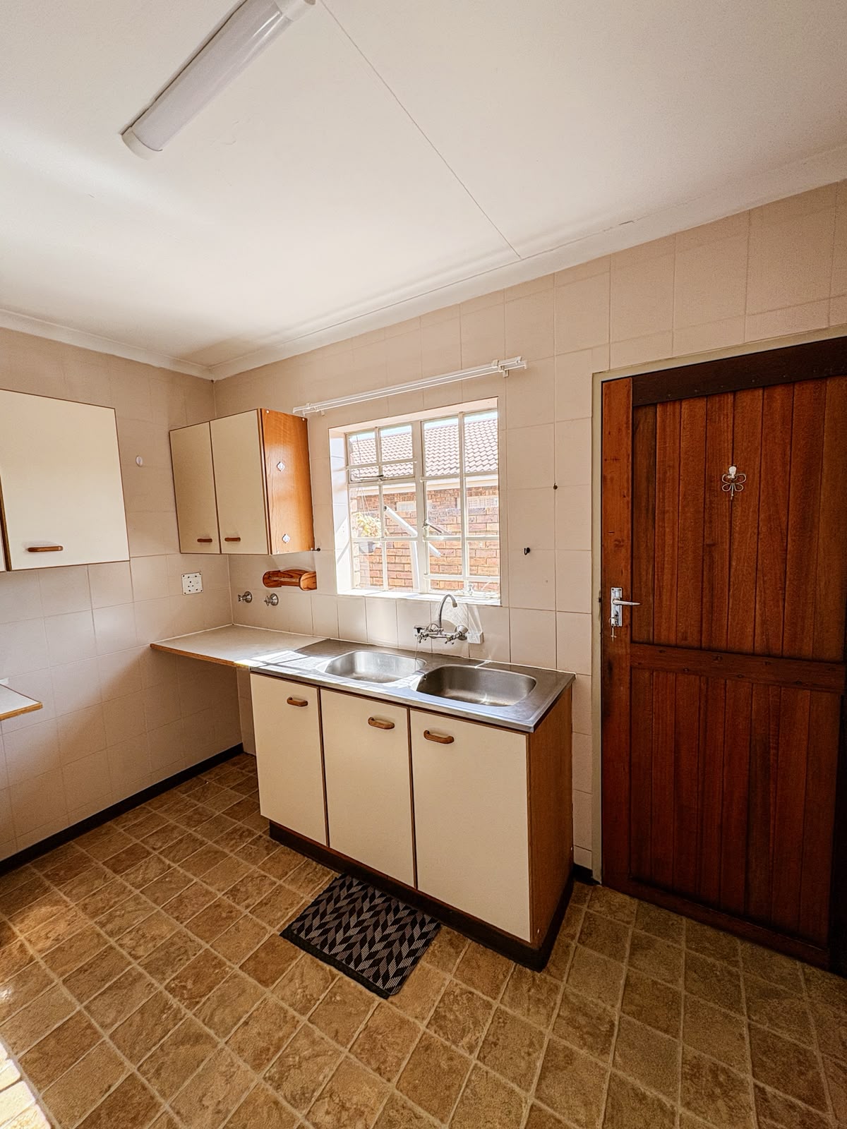 Three Rivers – Fisant 2 : Stunning retirement unit for sale.