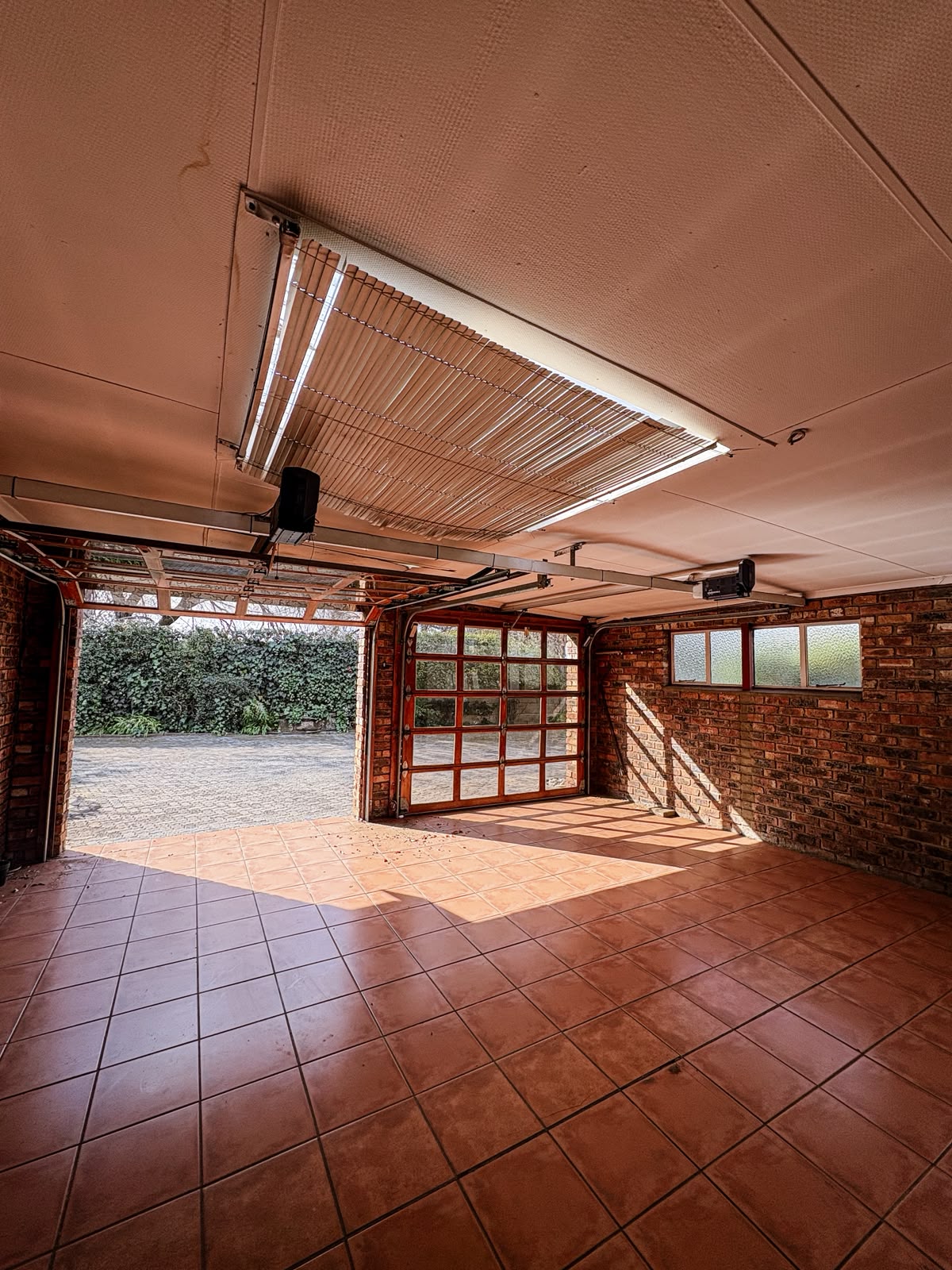 Three Rivers – Tiemiesingel 4 : Beautiful one bedroom retirement unit for sale.