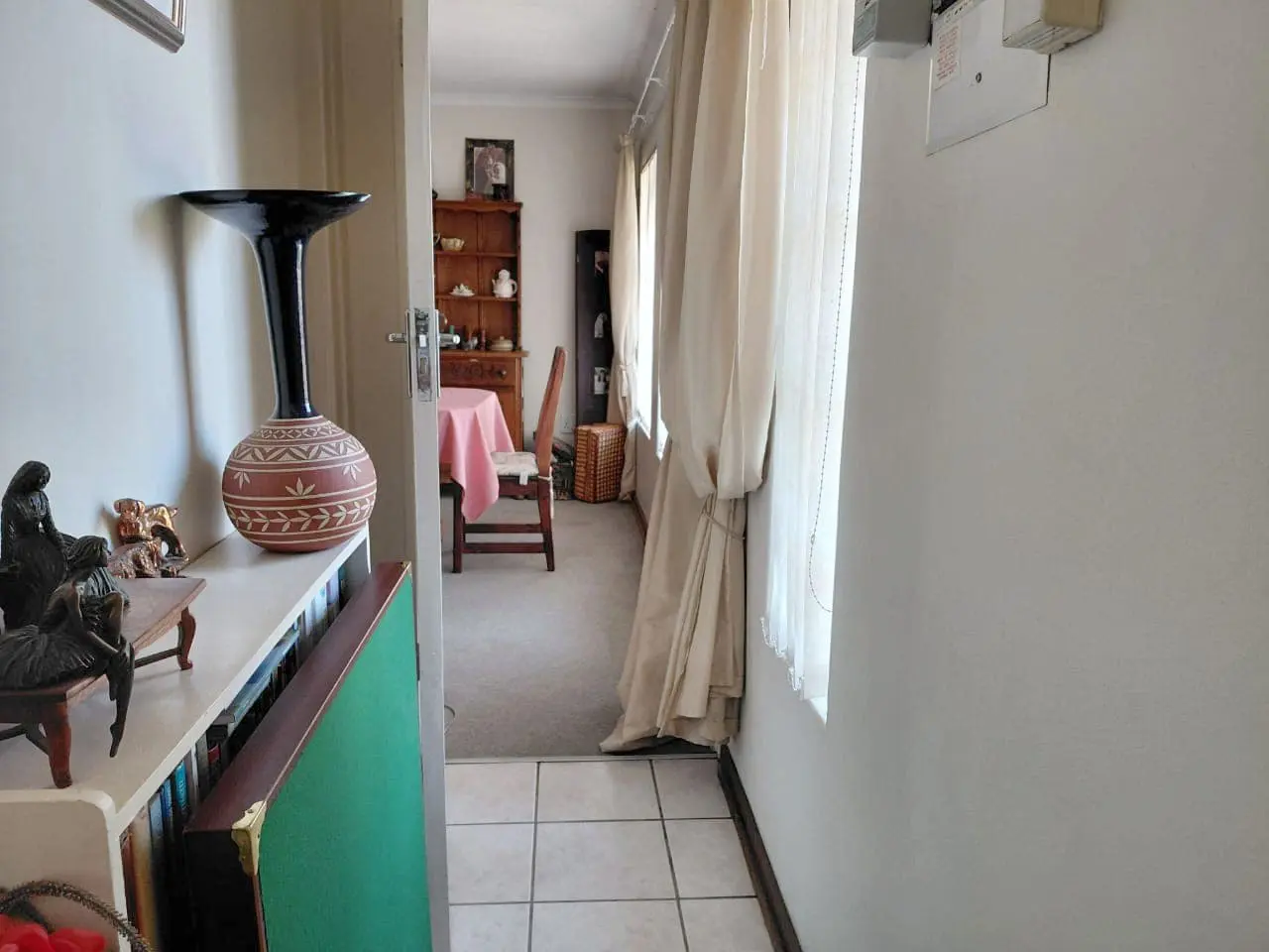 Three Rivers – Bataleur 4: Spacious 2-bedroom, 2-bathroom retirement unit for sale in Vereeniging.