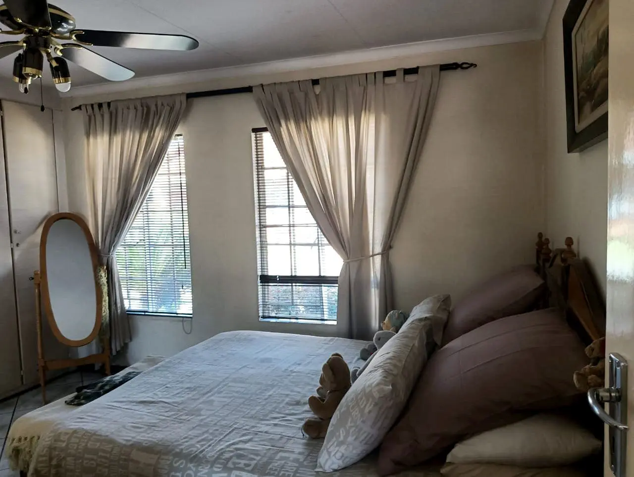 Three Rivers – Canary 4 : Beautiful one bedroom retirement unit for sale in Vereeniging.
