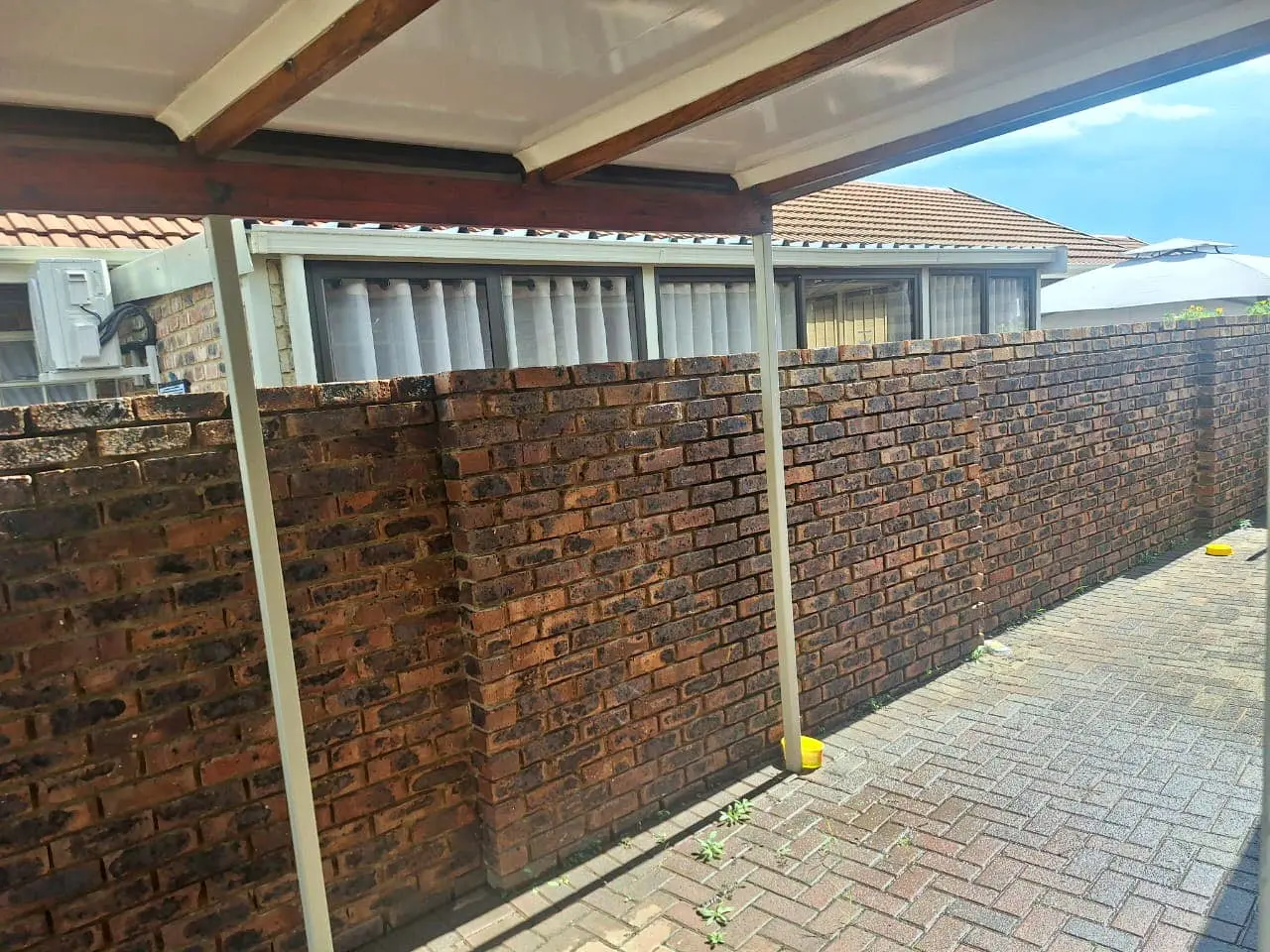 Three Rivers – Laventel 14: Lovely one bedroom retirement unit for sale in Vereeniging