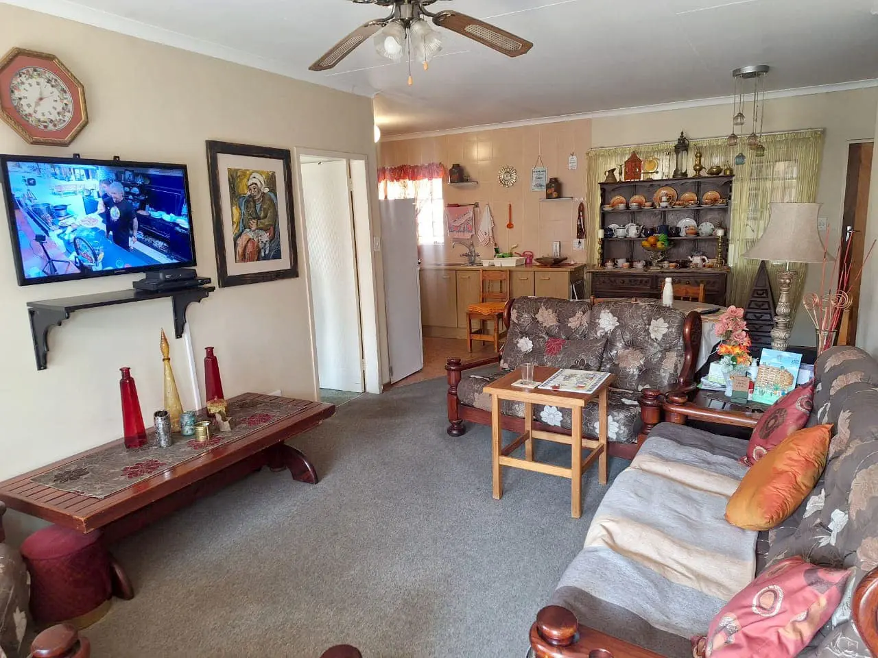 Three Rivers – Roosmaryn 9 : Lovely two bedroom retirement unit for sale in Vereeniging