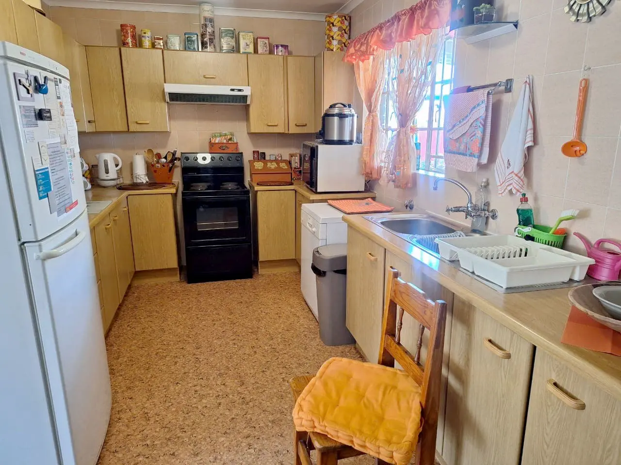 Three Rivers – Roosmaryn 9 : Lovely two bedroom retirement unit for sale in Vereeniging