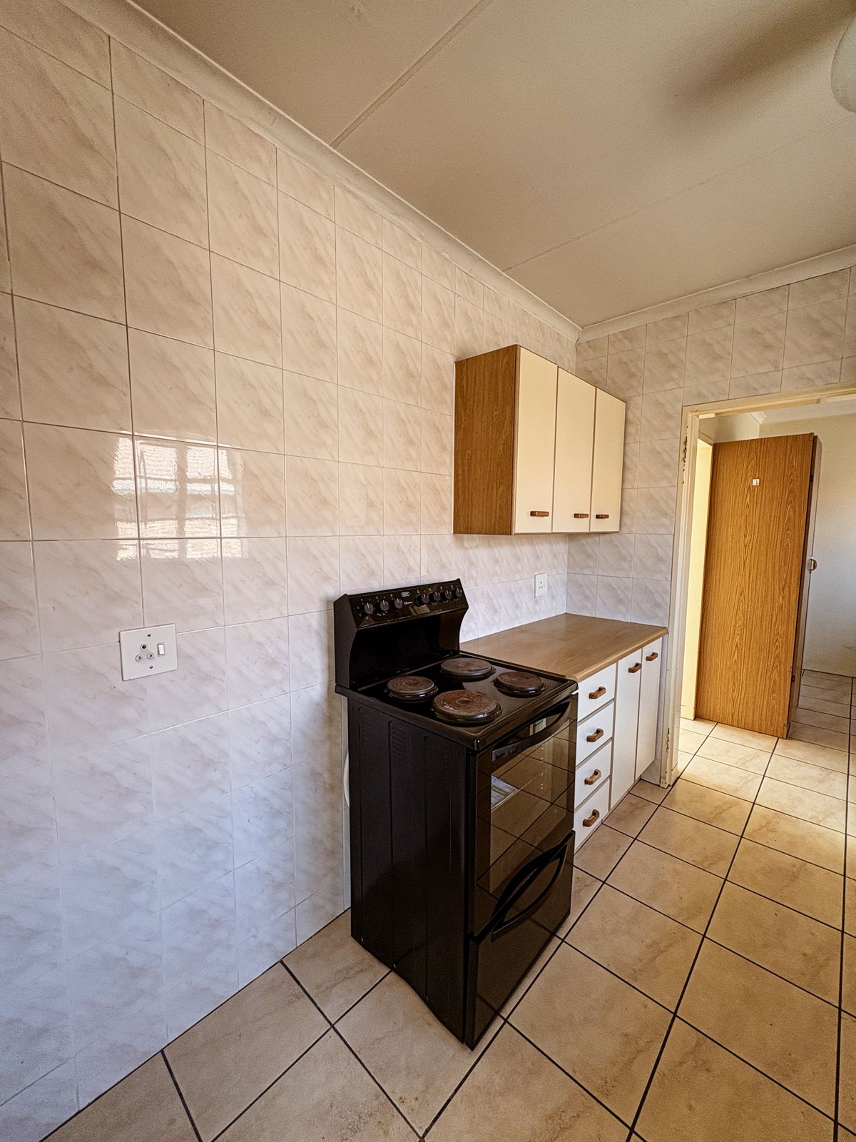 Three Rivers – Wilde Als 14 : Gorgeous 2-bedroom 1-bathroom retirement unit for sale.
