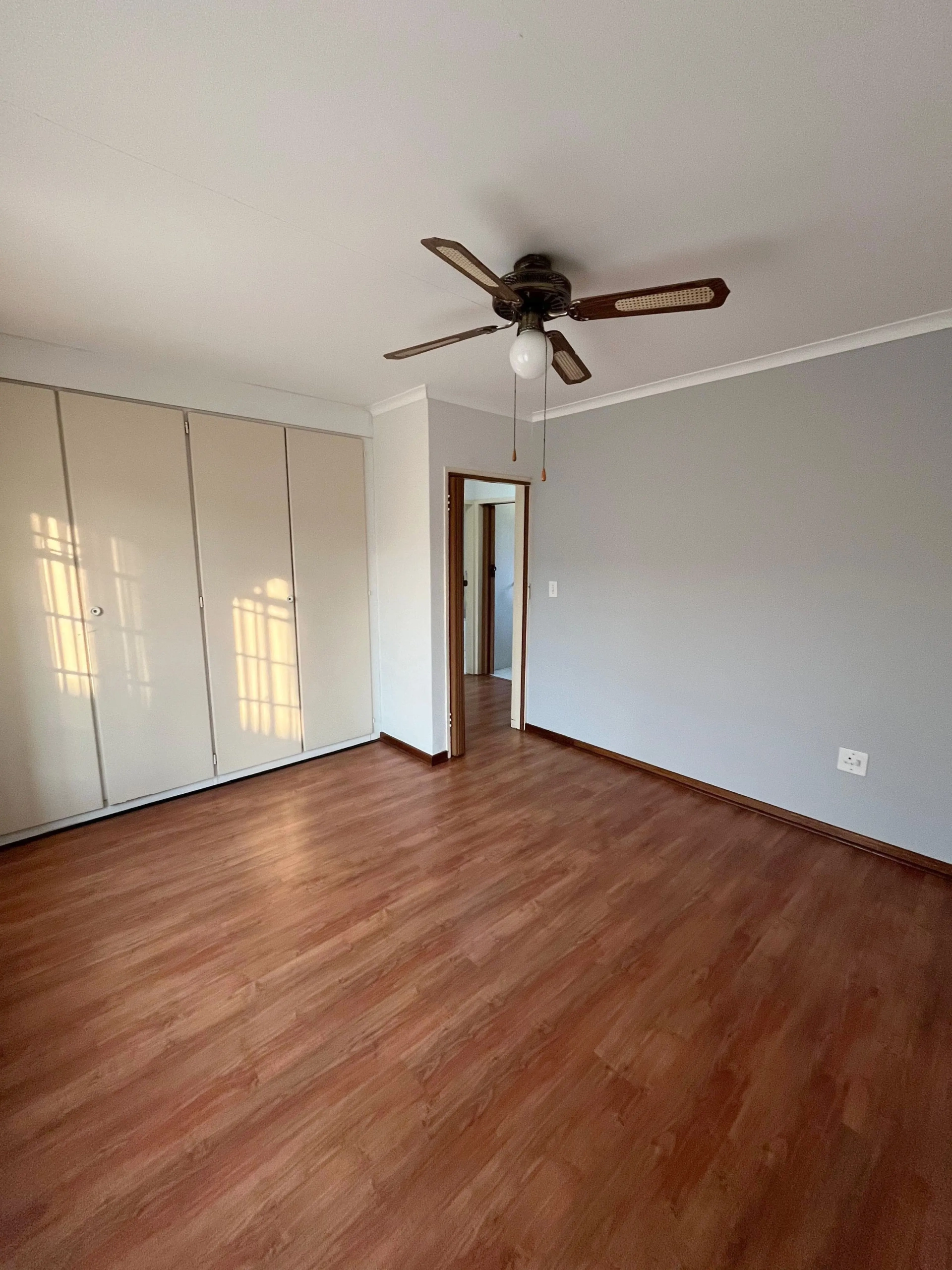 Three Rivers – Fisant 8 : Stunning 2 bedroom retirement unit for sale.