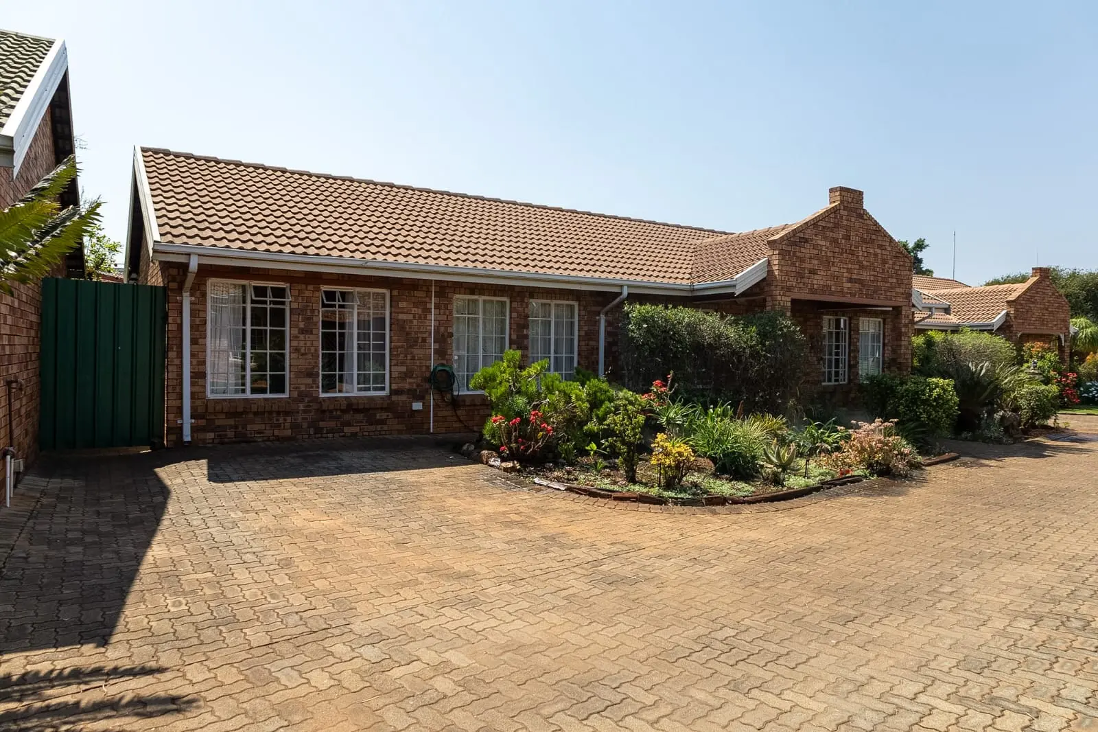 tarentaal5-2 Montana: Tarentaal 5 – Stunning 3 Bedroom, 2 Bathroom Life Rights Unit for Sale in Montana, Pretoria